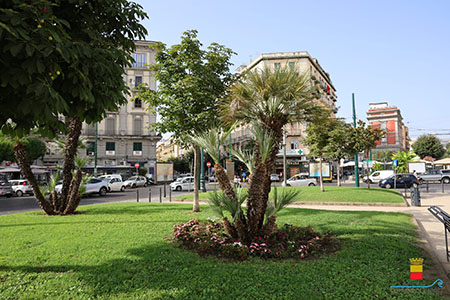 Giardini di piazza Carlo III a Napoli