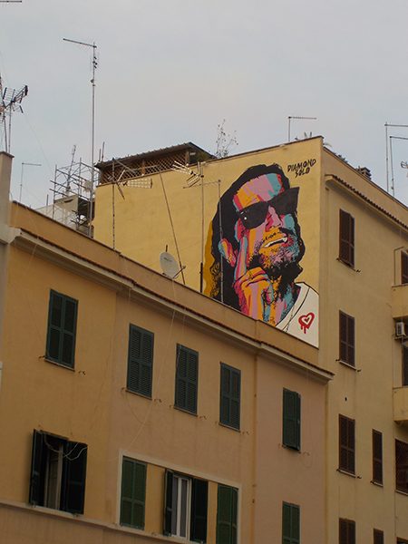 Murale dedicato a Massimo Marino 'Massimo pacificatore'