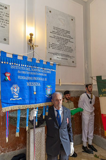 lapide al Sacrario Cristo Re di Messina